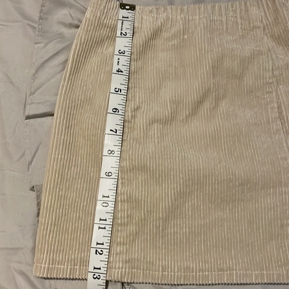Forever 21 Corduroy Skirt - Picture 4 of 4